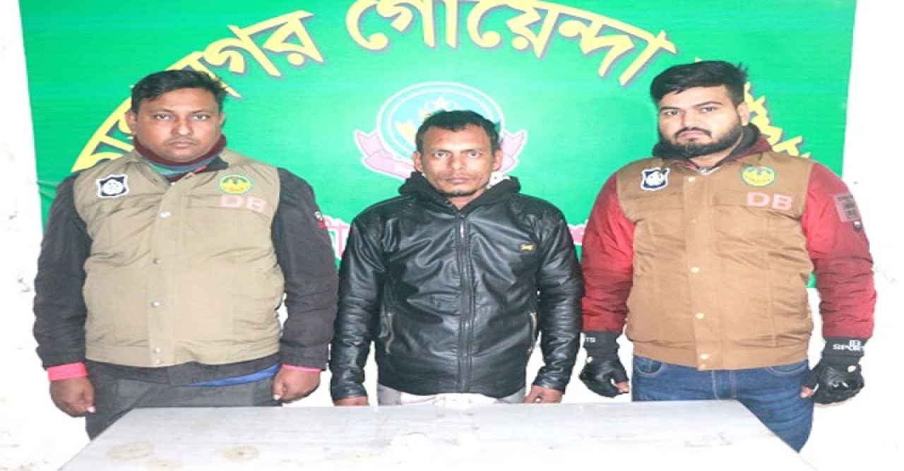 আরএমপি ডিবি’র পৃথক অভিযানে মাদক ও জুয়ার সরঞ্জামাদি উদ্ধার; গ্রেফতার ৭