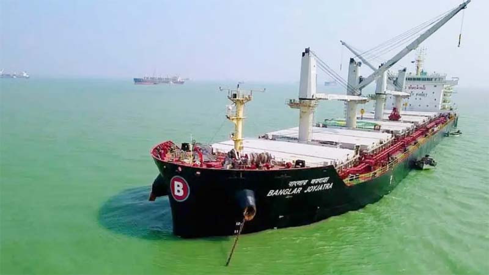 অবশেষে হরমুজ প্রণালি পার হলো ‘বাংলার জয়যাত্রা’