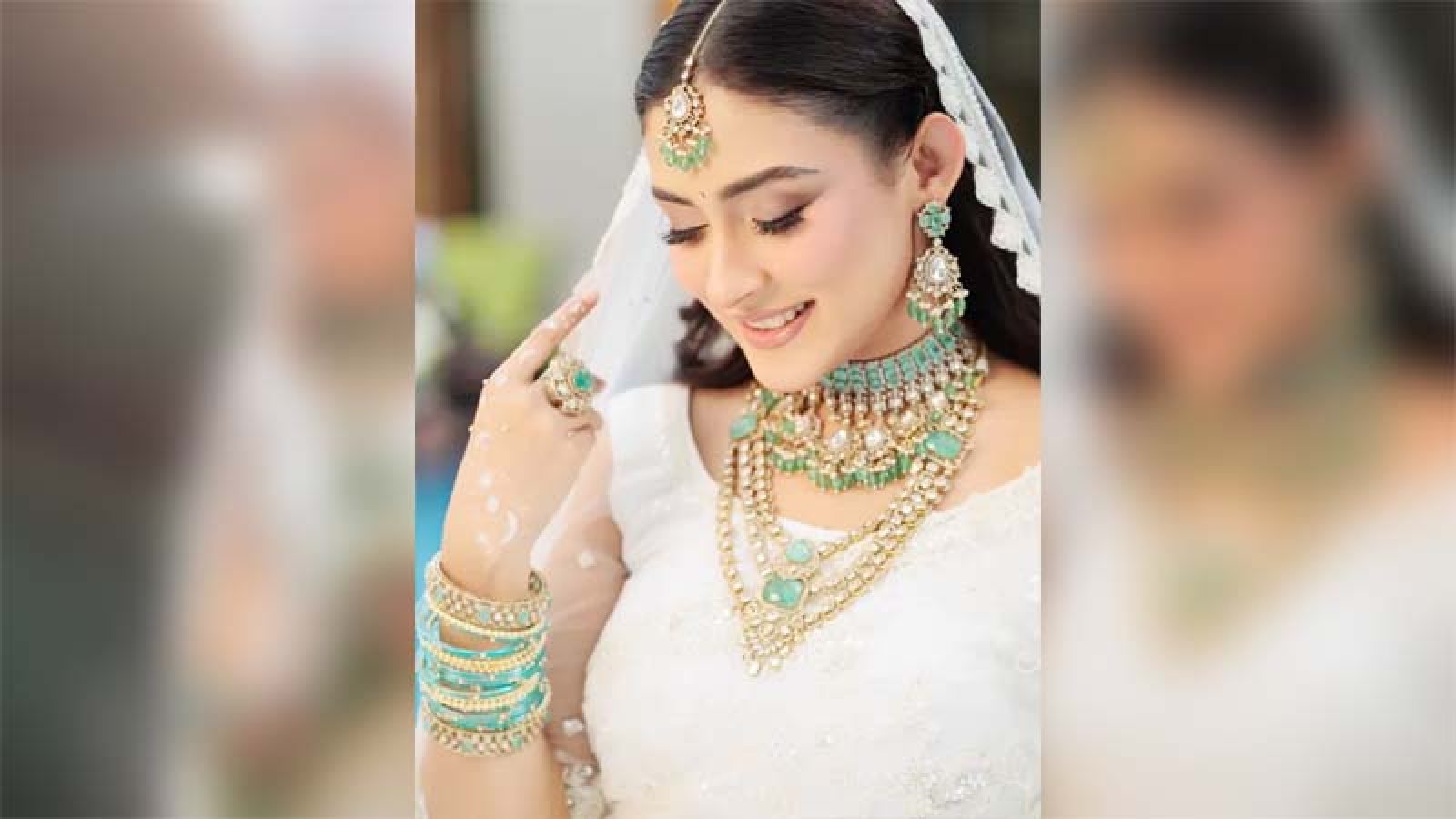 সাদা শাড়িতে স্নিগ্ধ সাজে ধরা দিয়েছেন মেহজাবীন