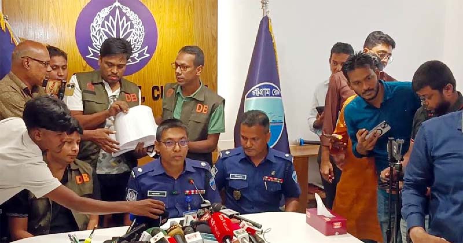 অটোরিকশাচালক সুমনই তাজমিনকে ধর্ষণের পর শ্বাসরোধে হত্যা করেন : পুলিশ