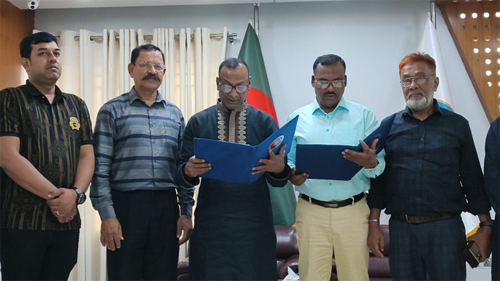 রাজশাহী চেম্বারের পরিচালক পদে শপথ নিলেন আমিনুল ইসলাম আমিন