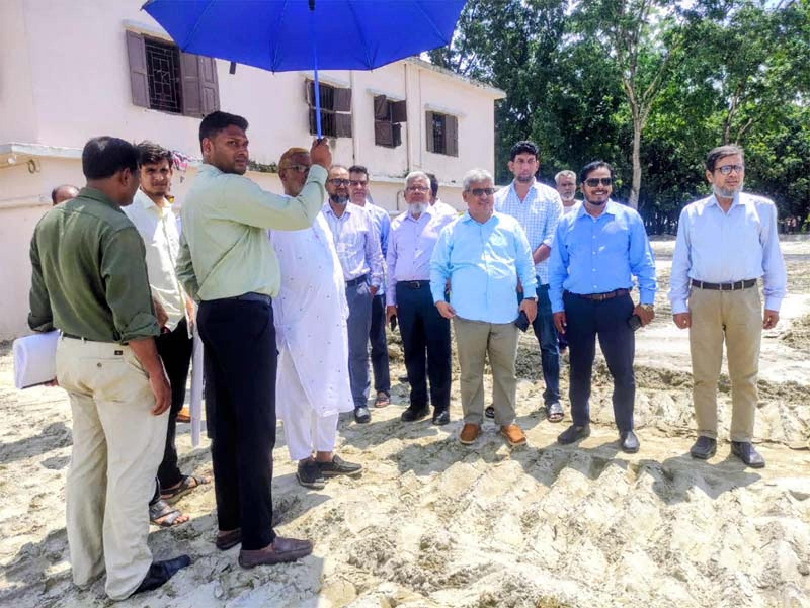 দ্রুত পূর্ণাঙ্গ রূপ পাচ্ছে রামেবি॥ উন্নয়নকাজ পরিদর্শনে সিন্ডিকেট, কাজের অগ্রগতিতে সন্তোষ প্রকাশ