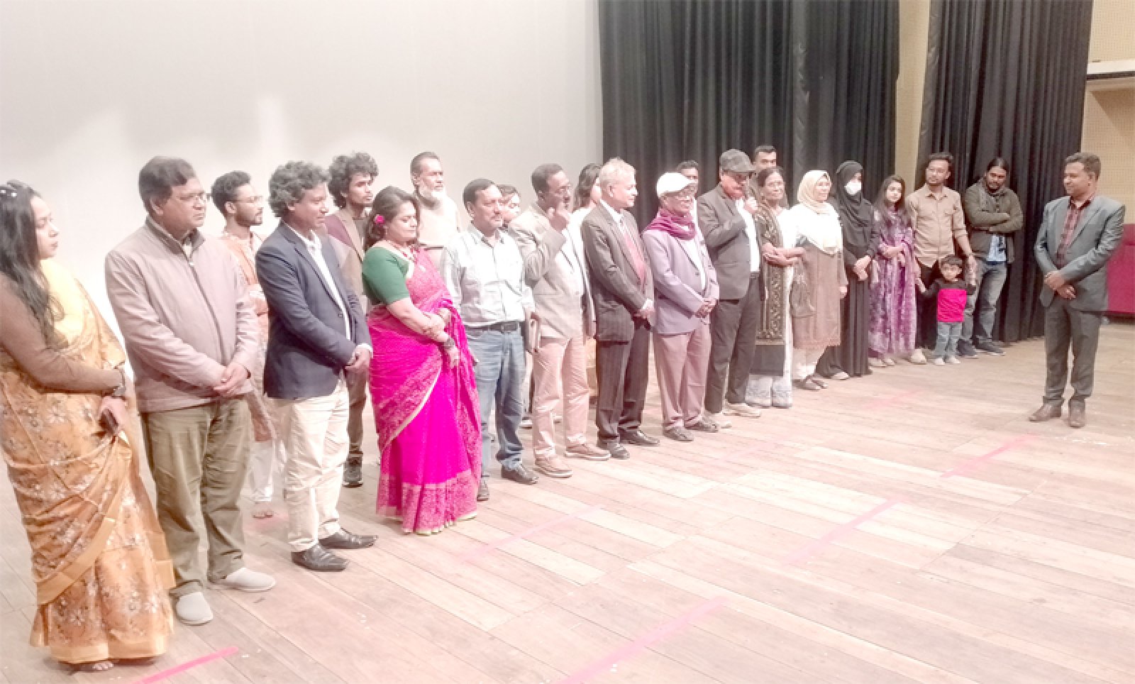 রাজশাহীতে ‘নীল ধ্রুব’ স্বল্পদৈর্ঘ্য চলচ্চিত্রের উন্মোচন