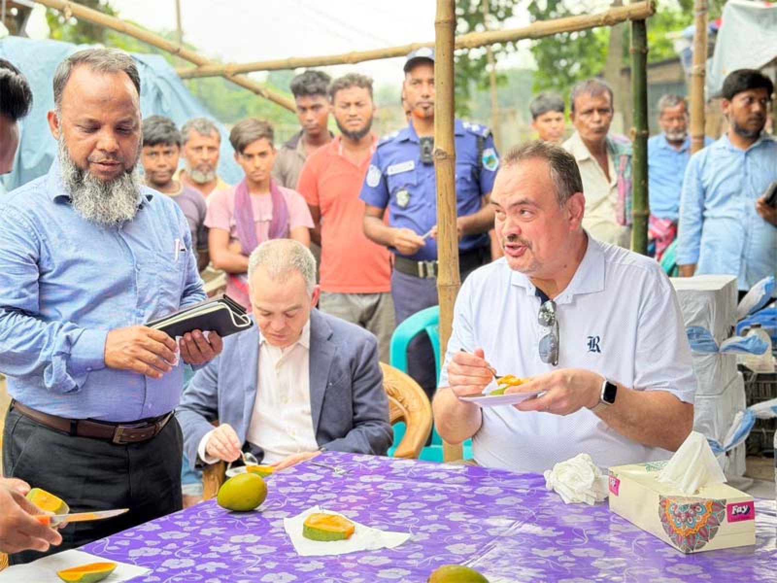 আমের রাজ্য ভ্রমণে মার্কিন রাষ্ট্রদূত