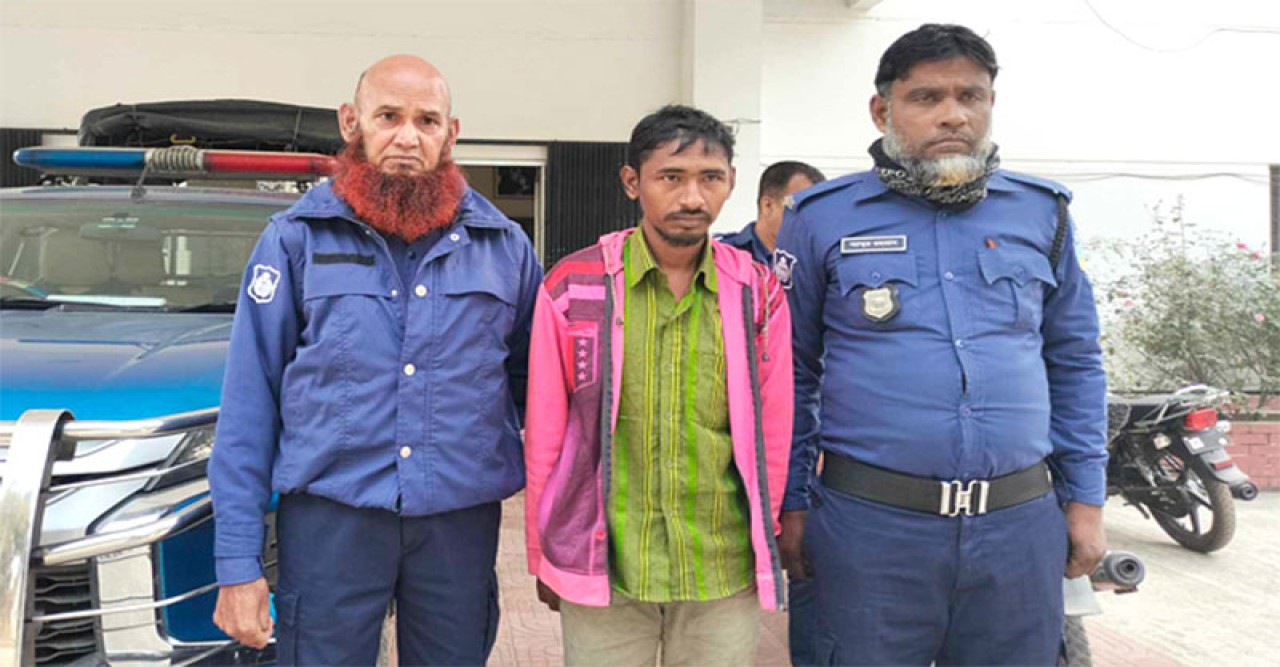 বাবা-মায়ের খরচ না দেওয়ায় কারাগারে পুত্র