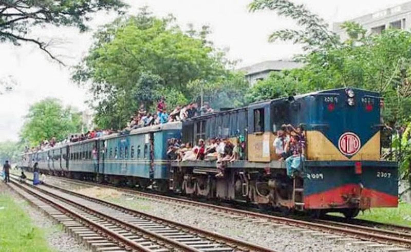 কাজের টেন্ডার চুড়ান্ত না হতেই দূর্নীতির অভিযোগ এনে সংবাদ প্রকাশ ,চলছে মিশ্র প্রক্রীয়া