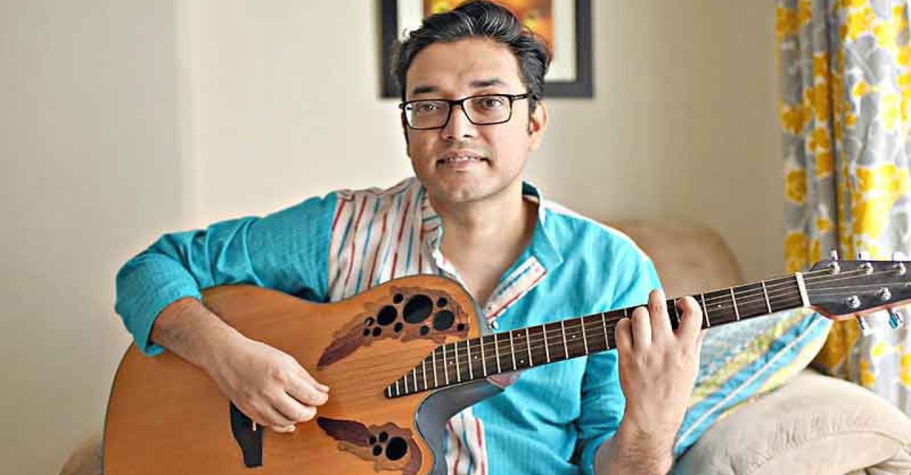 আবারও ঢাকা মাতাবেন অনুপম