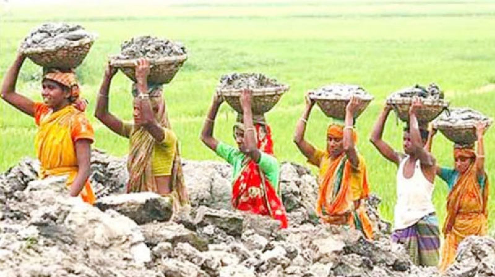 শ্রমিক শ্রেণীকেই তাদের কথা বলতে হবে