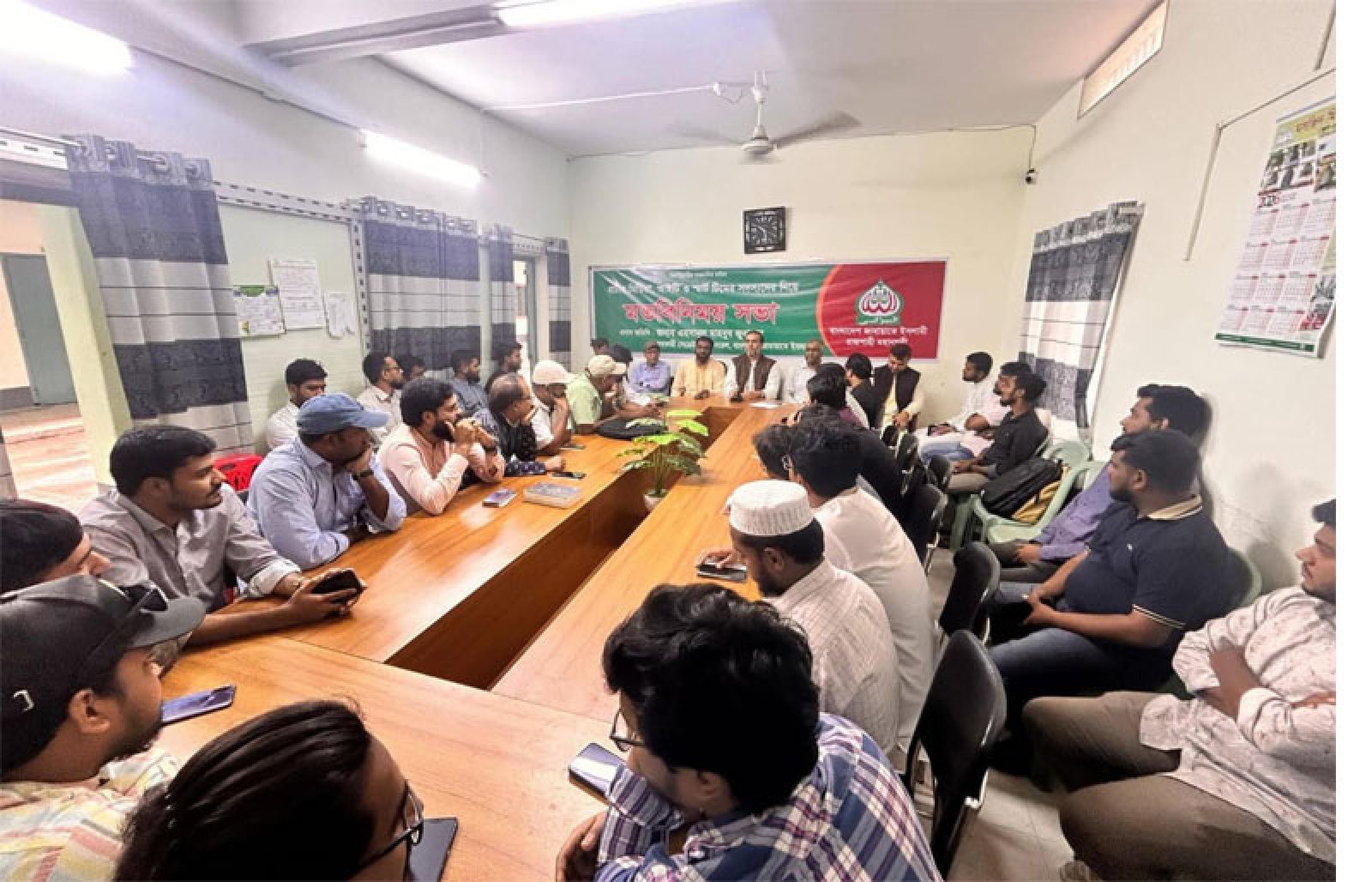 রাজশাহীতে জামায়াতের প্রচার, মিডিয়া ও আইটি টিমের মতবিনিময় সভা অনুষ্ঠিত