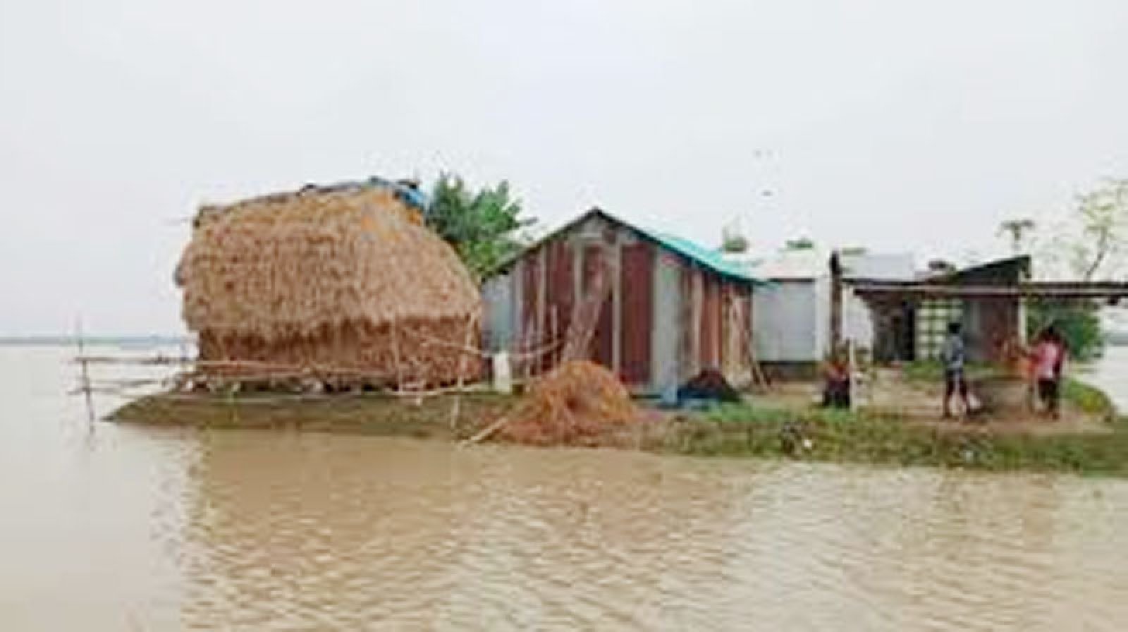 হাওরাঞ্চলের ৮টি পয়েন্টে পানি বিপৎসীমার ওপরে