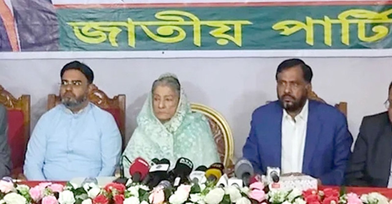 জিএম কাদের-চুন্নুকে বহিষ্কার করলেন রওশন এরশাদ