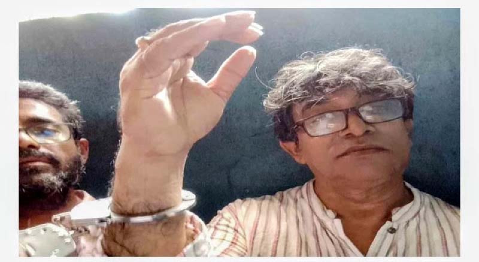 সাংবাদিক আবু জাফর সূর্যকে আটক