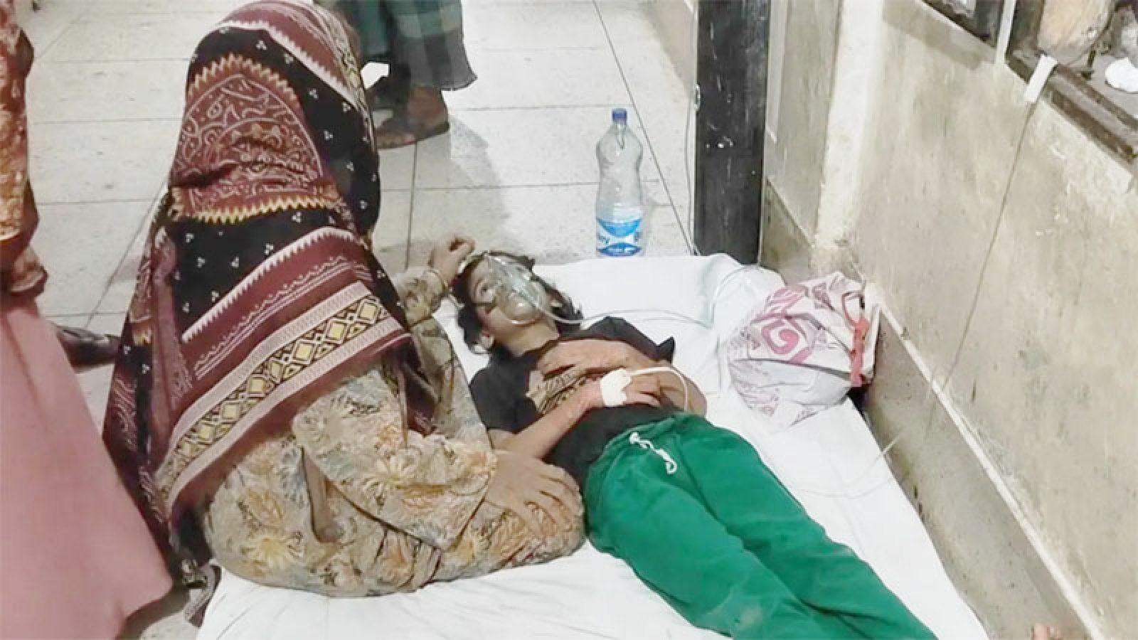 পারিবারিক কলহের জেরে  দুই সন্তানকে বিষ খাওয়ানোর অভিযোগ