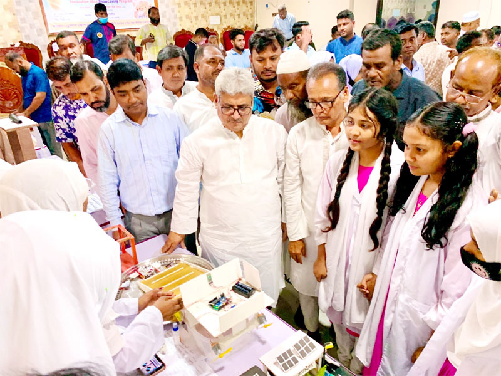 ভবিষ্যৎ প্রজন্মকে সঠিক নিরাপত্তা, জ্ঞানচর্চার উপযুক্ত পরিবেশ দিতে পারলে নিরাপদ বাংলাদেশ গড়ে তোলা সম্ভব: এমপি মিলন