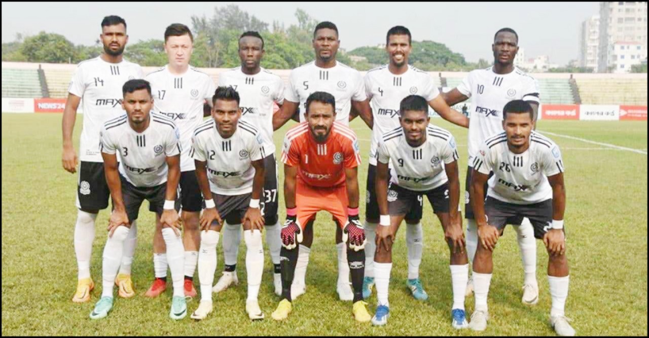 আবাহনী ও মোহামেডানের ড্রয়ে এগিয়ে গেল কিংস