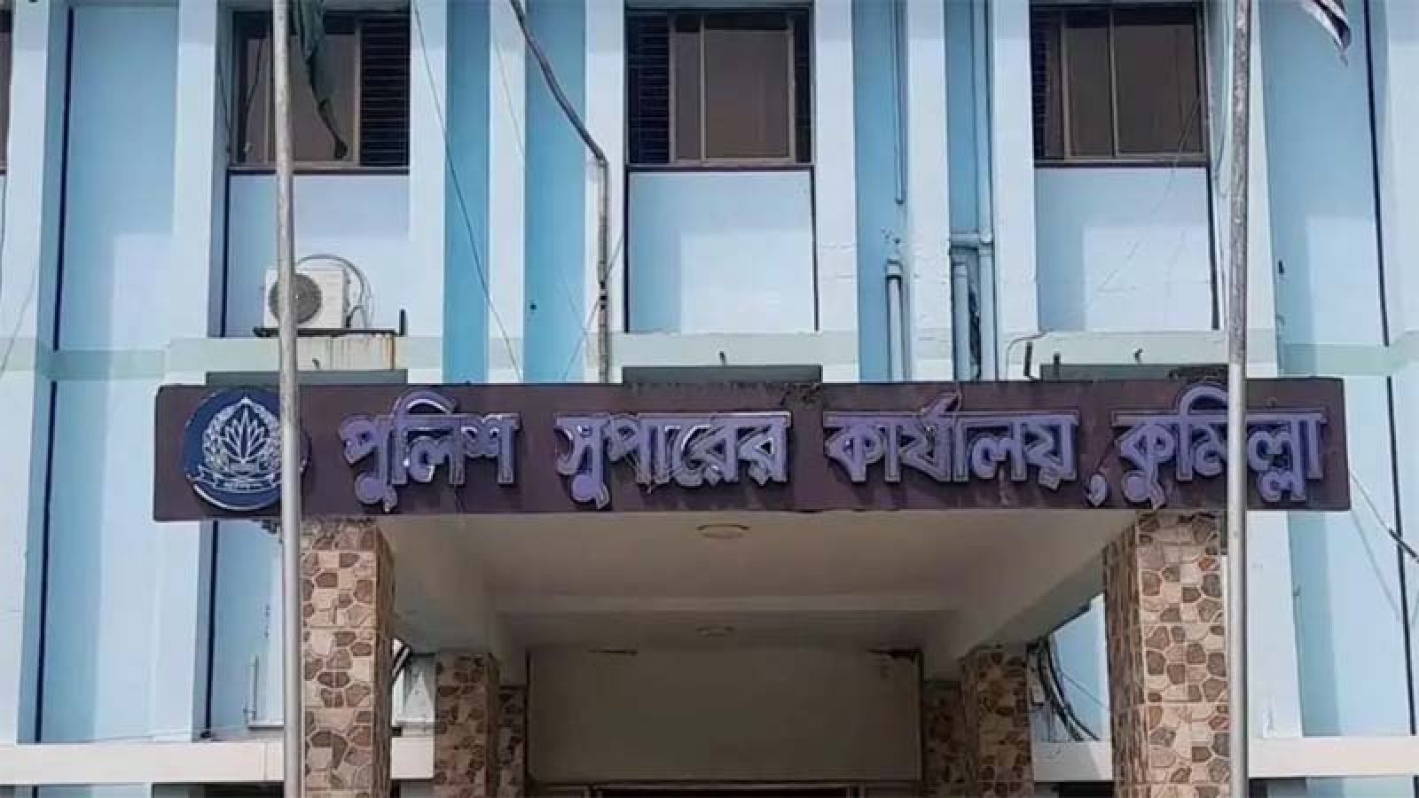 কিশোর গ্যাং সন্দেহে এক রাতে আটক ৬২৪