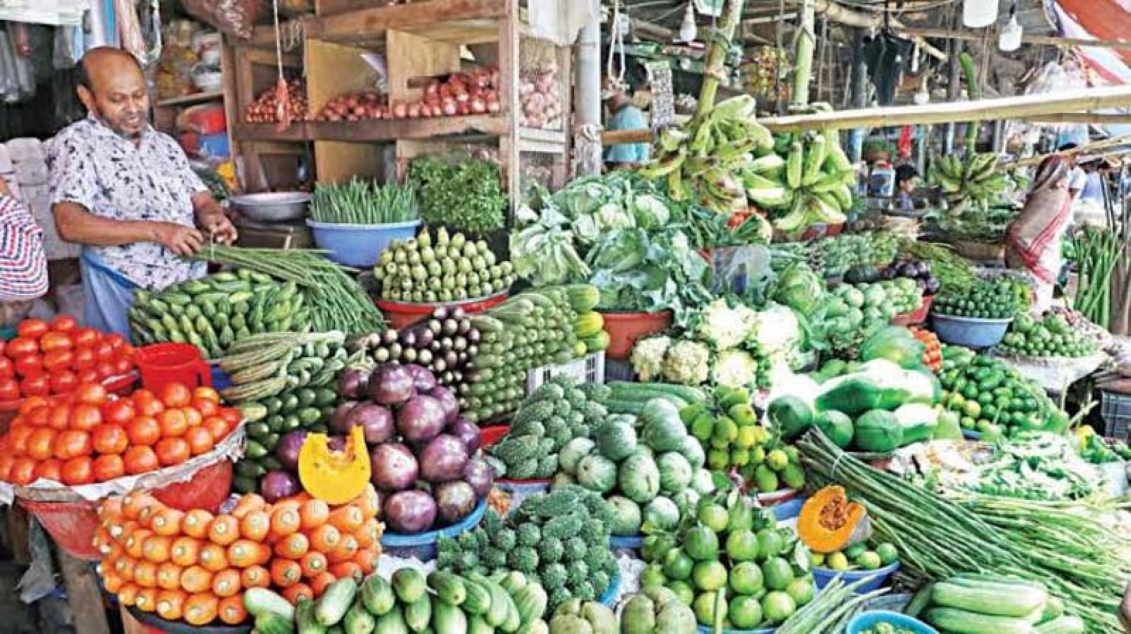জ্বালানি তেলের উত্তাপ রাজশাহীর সবজি বাজারে