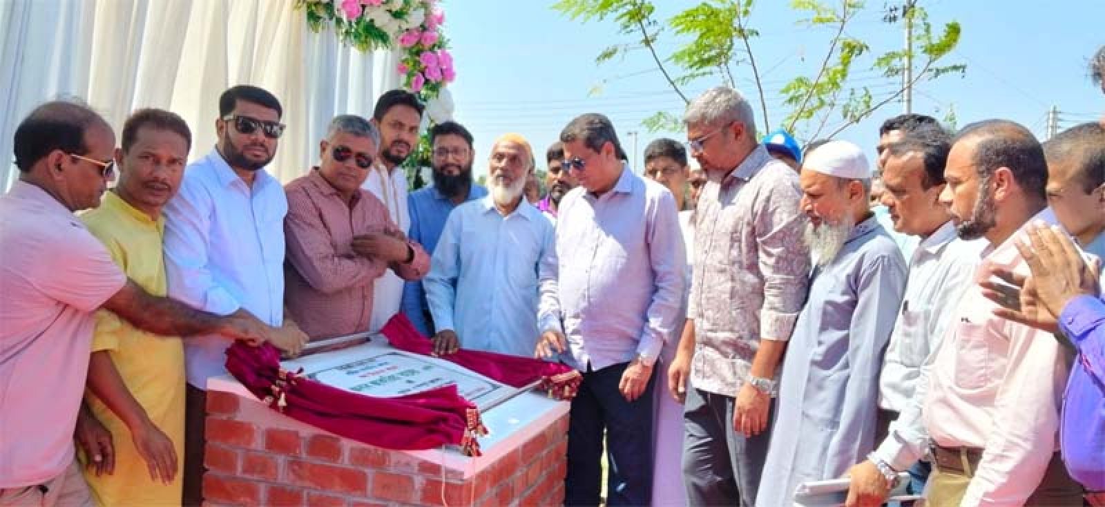 ভবন নির্মাণে যারা আইনবহির্ভূত কাজ করবে তাদের আইনের আওতায় আনা হবে: গৃহায়ণ ও গণপূর্ত মন্ত্রী
