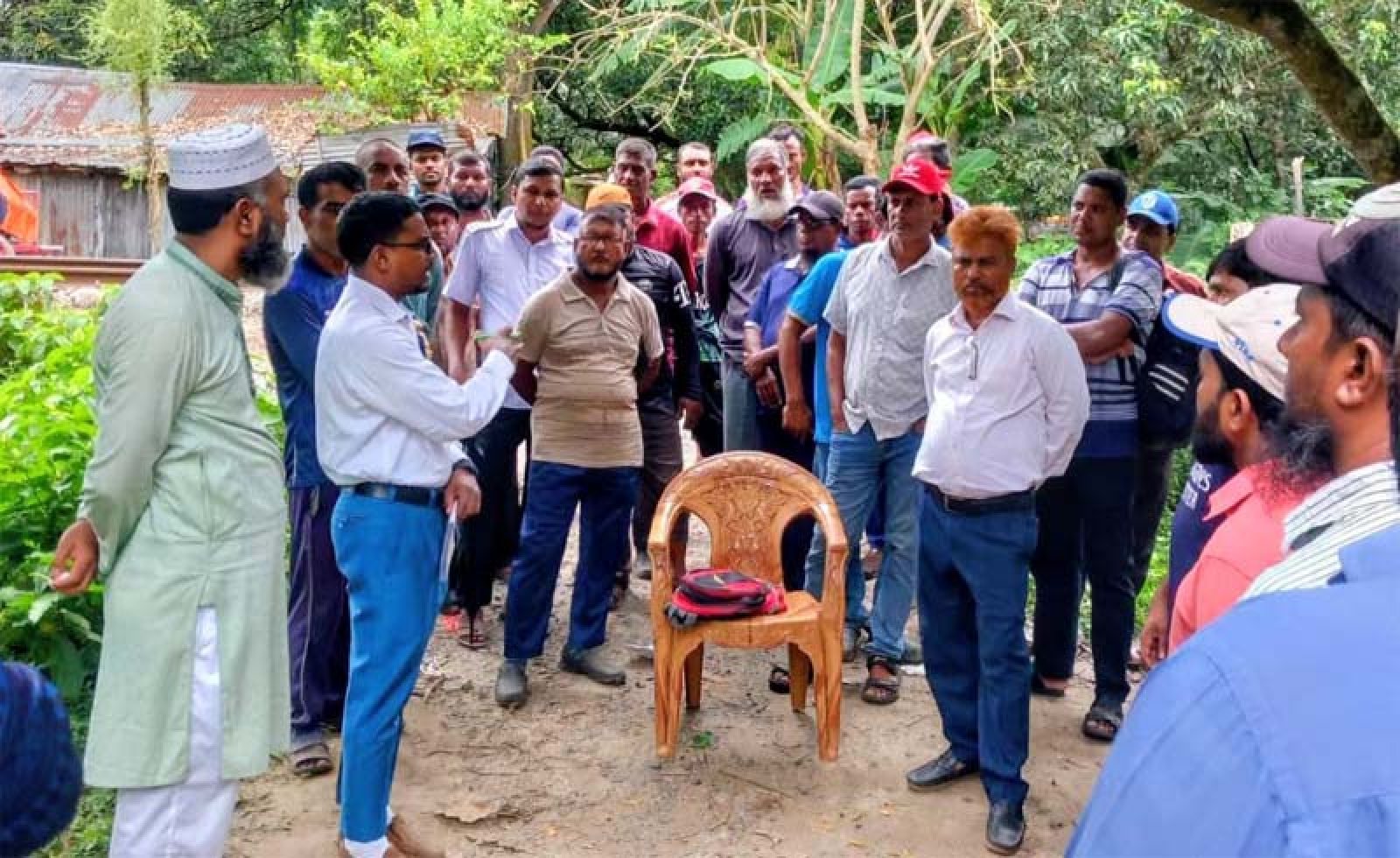রেলকর্মীদের মাঝে বিআরইএলের দাওয়াতী কার্যক্রম