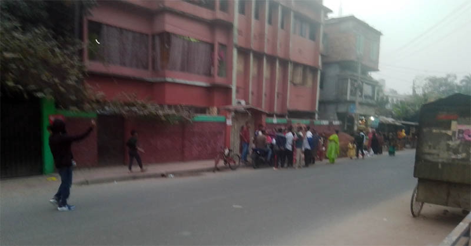 চলছে প্রচারণা সমর্থকরা উল্লাসিত