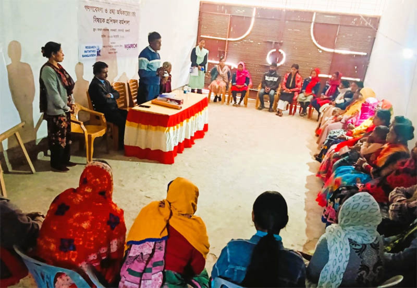 গোদাগাড়ীতে রিইব এর তিনদিন ব্যাপী গণগবেষণা ও তথ্য অধিকার বিষয়ক প্রশিক্ষণ কর্মশালার উদ্বোধন