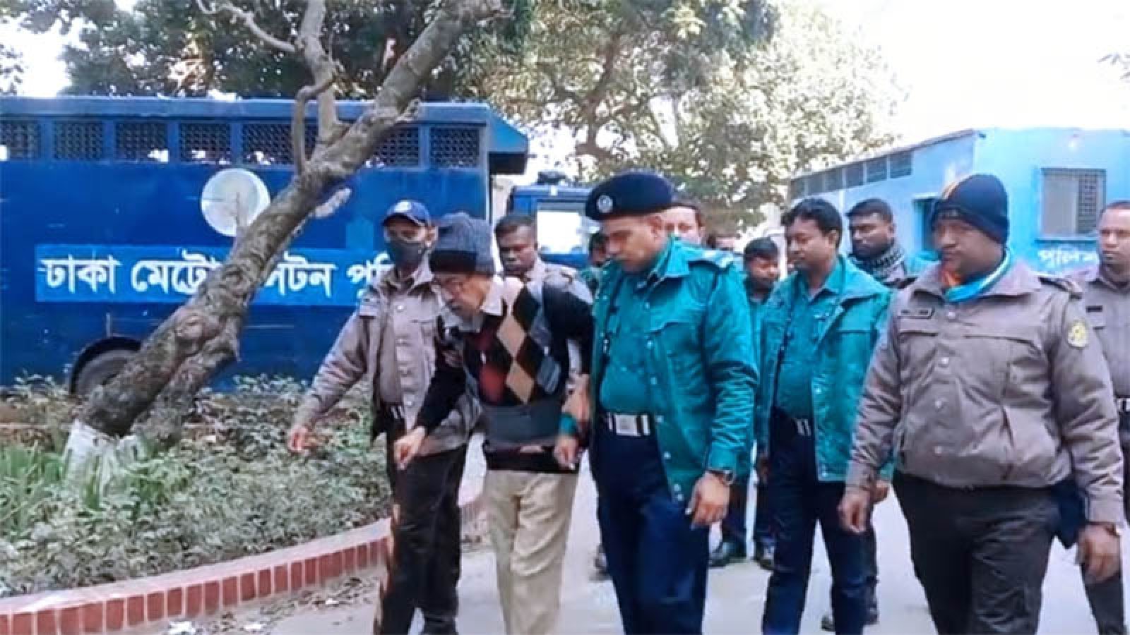 শাপলা চত্বরে হত্যাযজ্ঞ : প্রতিবেদন দাখিলে বাড়ল সময়