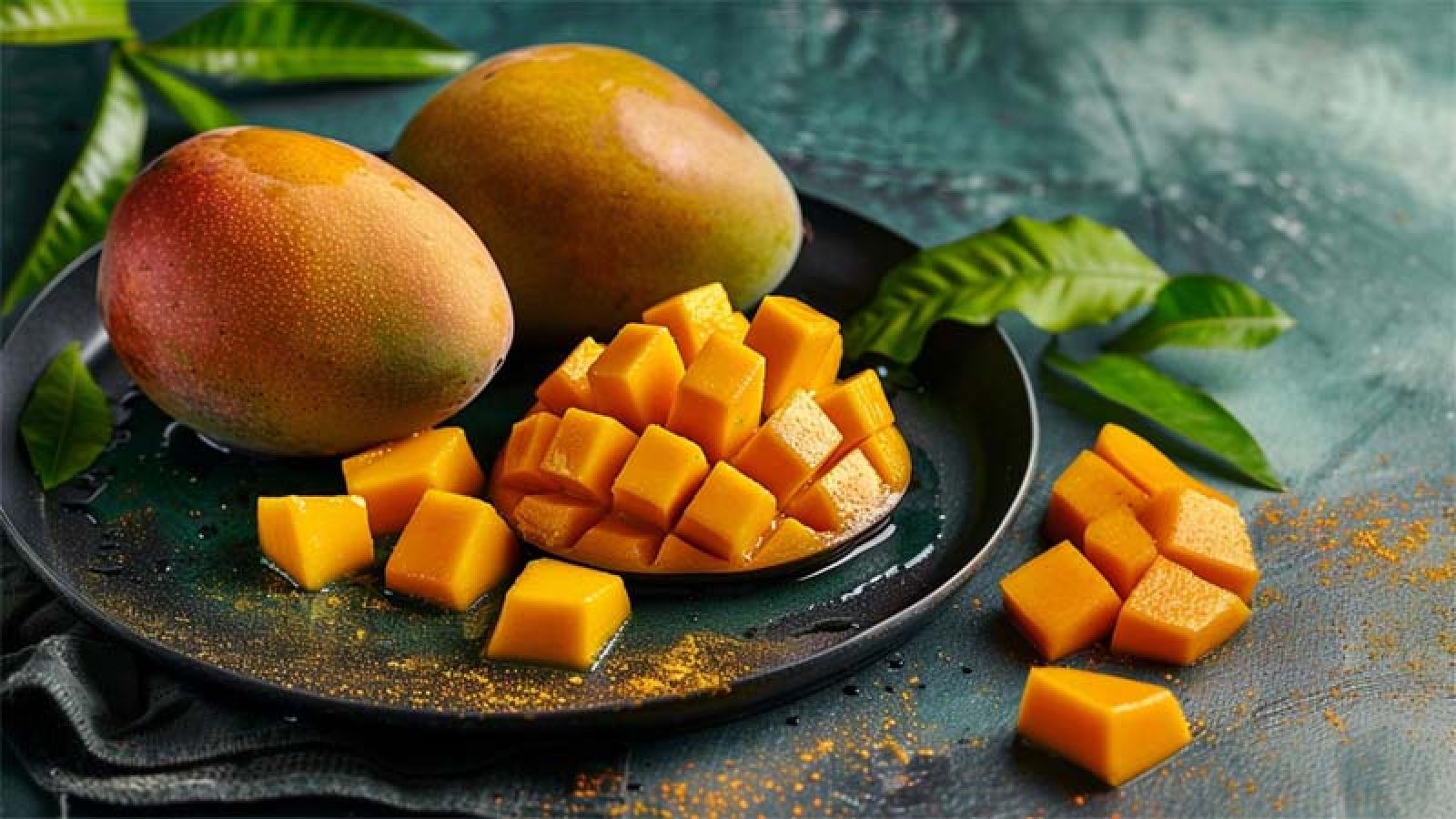 কাগজের ব্যাগে আম সংরক্ষণ করবেন যে কারণে