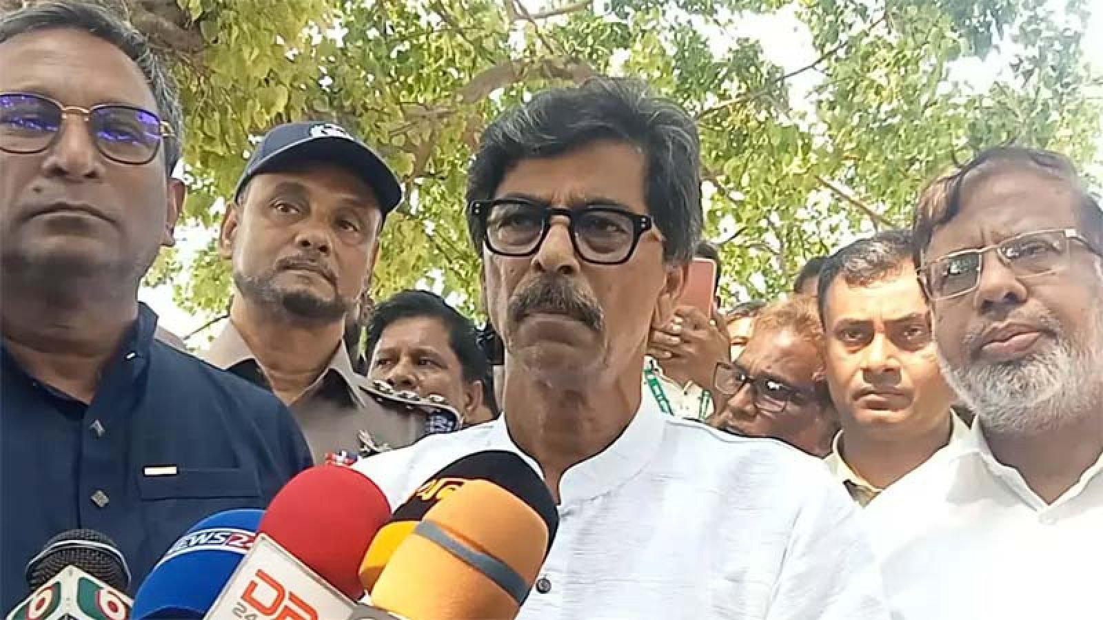 কিছু দুষ্ট লোক চুরি করে কারেন্ট জাল তৈরি করছে