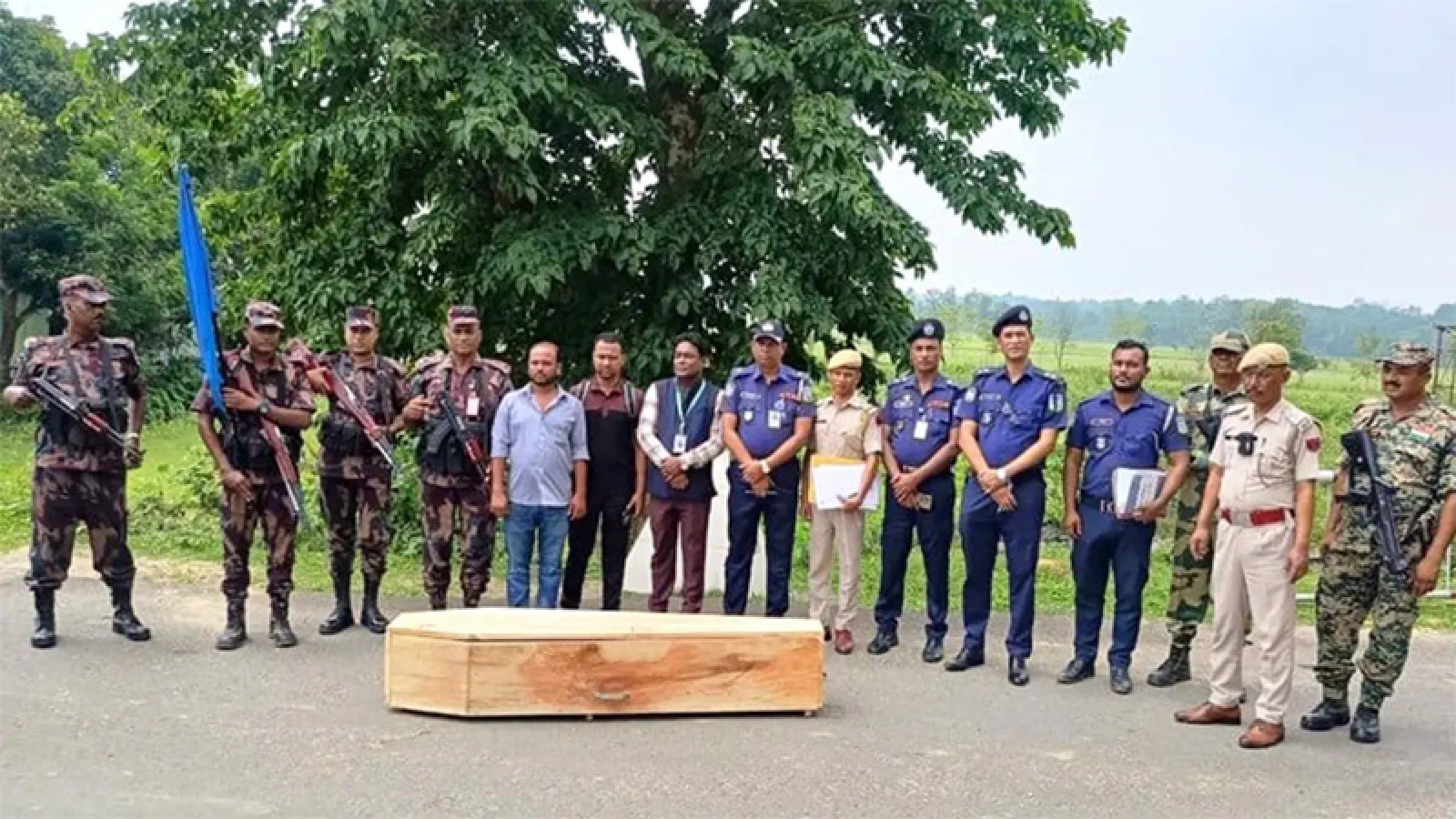 শেরপুর সীমান্তে বাংলাদেশি যুবকের মরদেহ হস্তান্তর করলো বিএসএফ