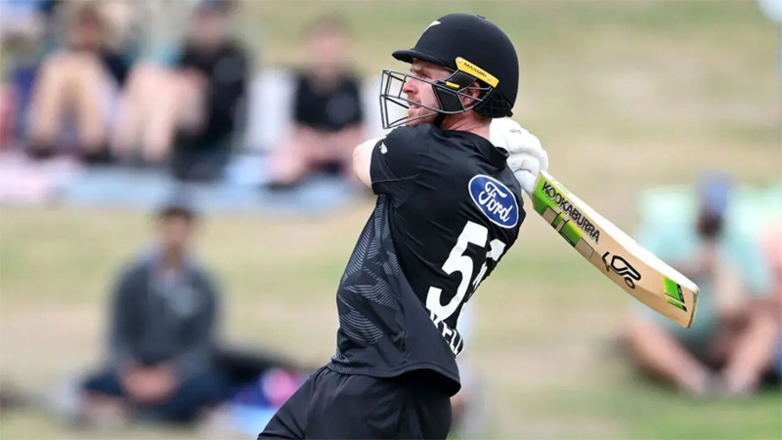 কেলির ফিফটিতে ঘুরে দাঁড়ানোর চেষ্টায় নিউজিল্যান্ড