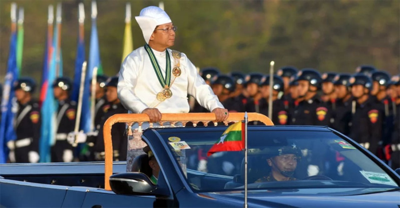 বিদ্রোহীদের আক্রমণে দিশেহারা মিয়ানমারের জান্তা সরকার