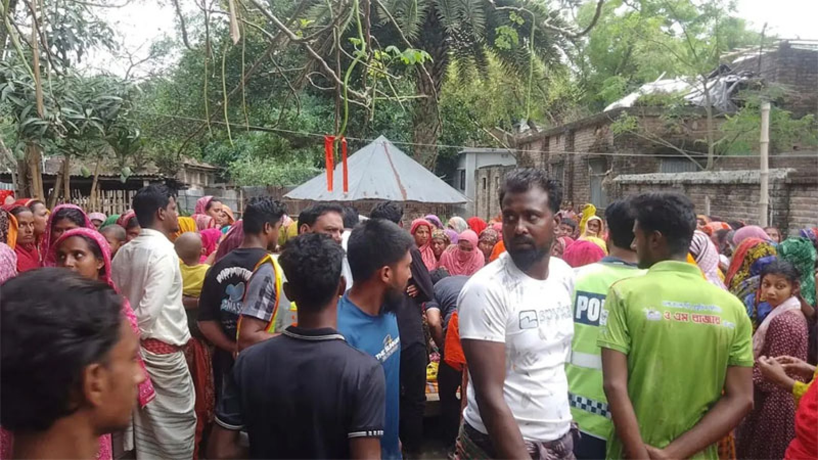 মেহেরপুরে গলায় ফাঁস দিয়ে দুই গৃহবধূর আত্মহত্যা