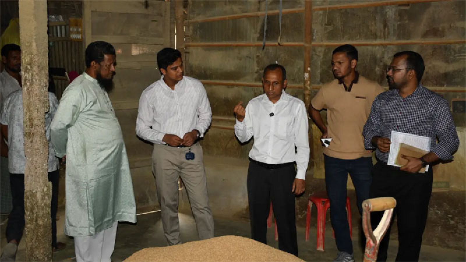 ভেজাল মসলা তৈরির দায়ে এক প্রতিষ্ঠানে ৪ লাখ টাকা জরিমানা