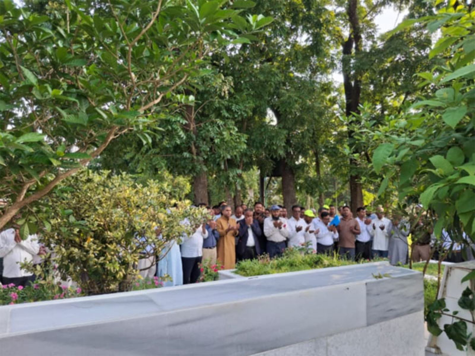 গোদাগাড়ীতে বিএমডিএ’র উন্নয়ন কার্যক্রম পরিদর্শন করলেন যোগদানকৃত বিএমডিএ’র চেয়ারম্যান হাসান জাফির তুহিন