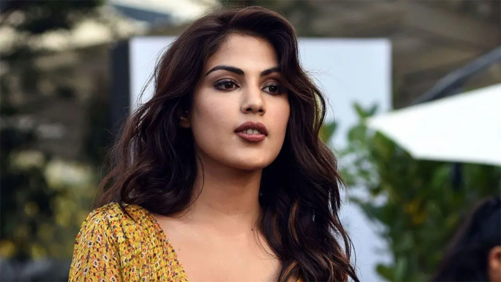জীবনে কঠিন হয়ে উঠেছে, এমন প্রত্যাশা করিনি : রিয়া চক্রবর্তী