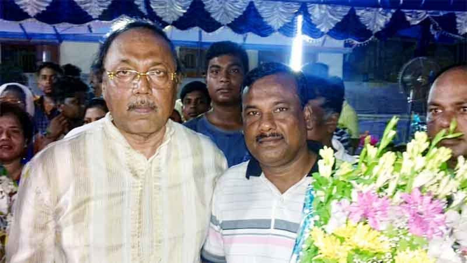 উত্তরাঞ্চলের বড় পশুর হাট নিয়ন্ত্রণে আ.লীগের আমিন !! ব্যাপারীদের নিকট বেপরোয়া চাঁদাবাজির অভিযোগ