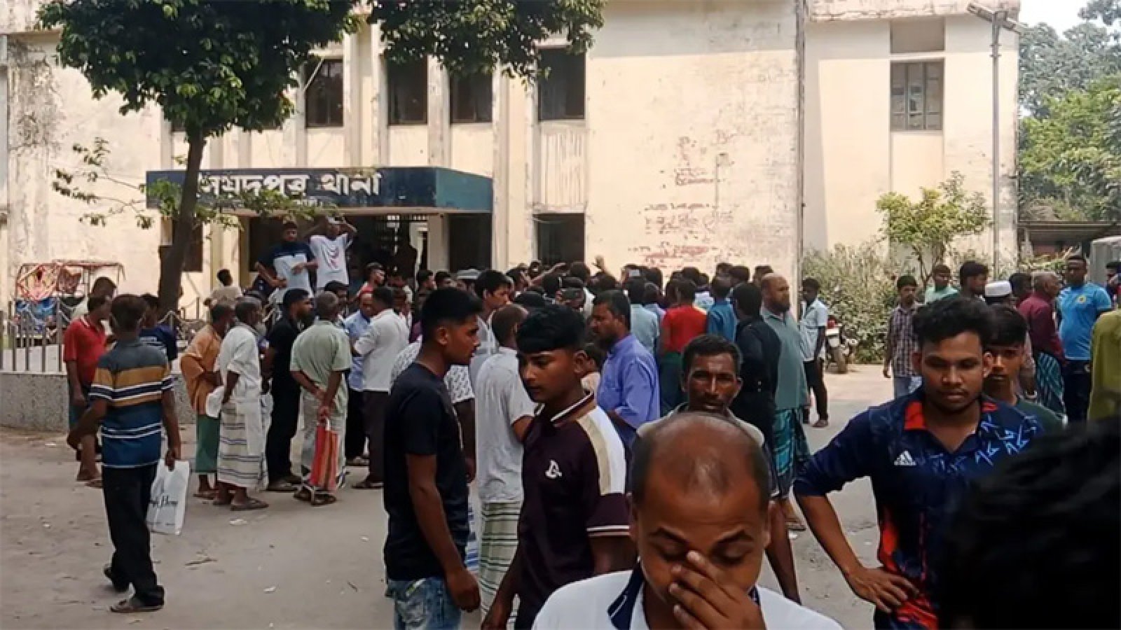 বিশ্ববাজারে বাড়ল জ্বালানি তেলের দাম