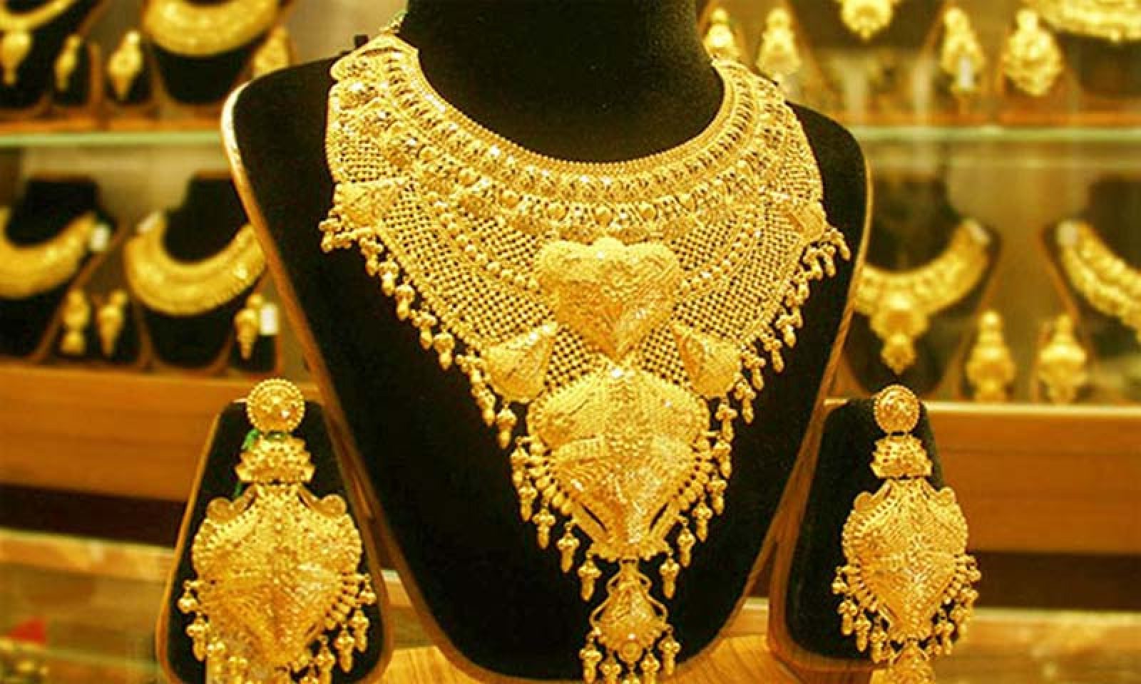 আবারও সোনার দাম বাড়লো