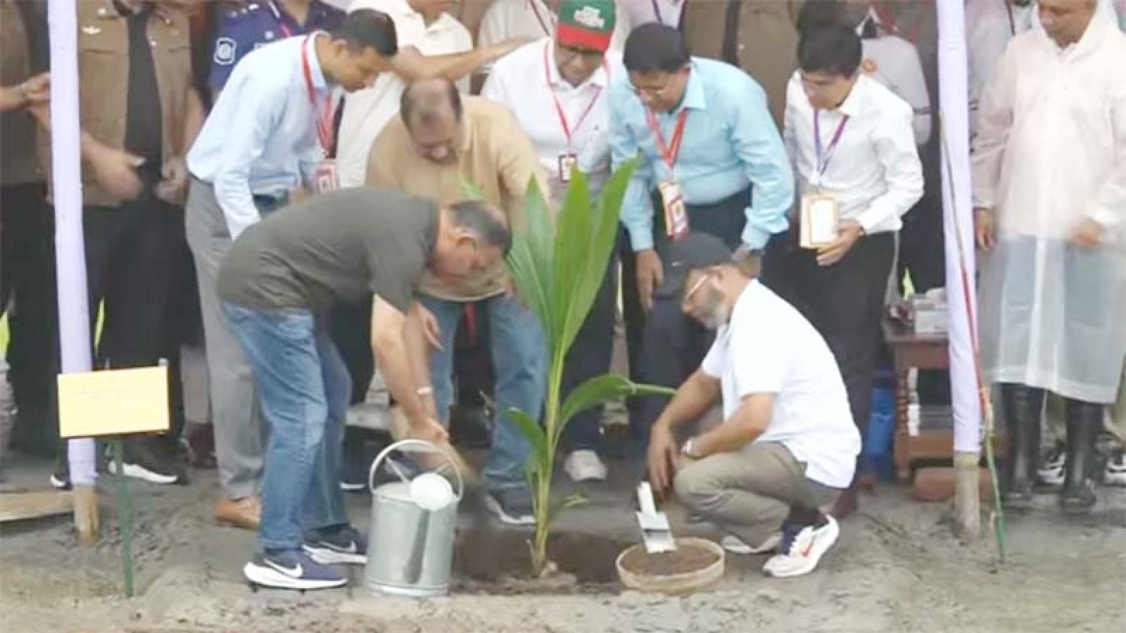 আগামী পাঁচ বছরে পাঁচ বছরে দেশে ২৫ কোটি গাছ লাগানো হবে: প্রধানমন্ত্রী