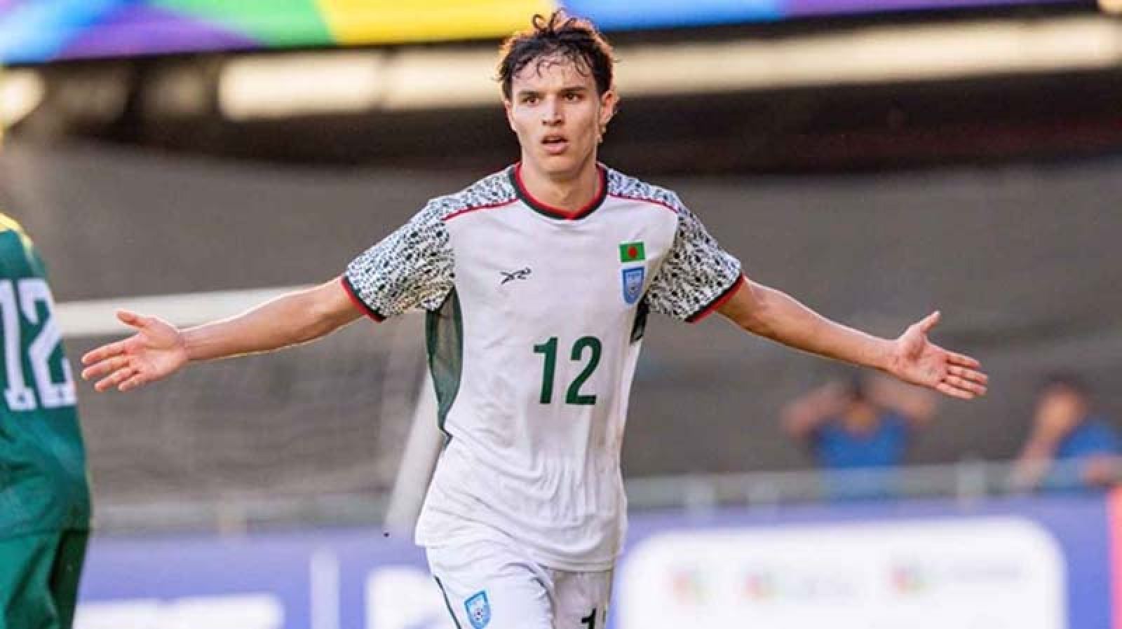 ‘হামজার পানেনকা দেখেই সিদ্ধান্ত নিয়েছি’