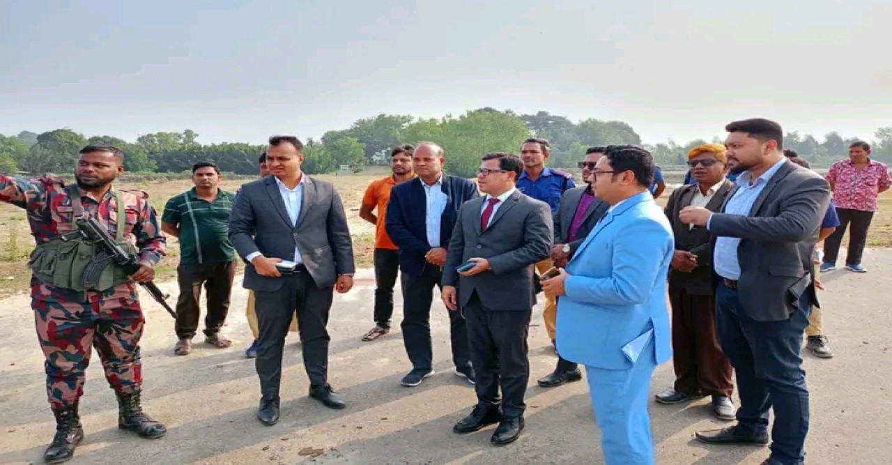 পালংখালী ইউনিয়ন পরিষদ ও গুমধুম সীমান্ত পরিদর্শনে কক্সবাজার জেলা প্রশাসক