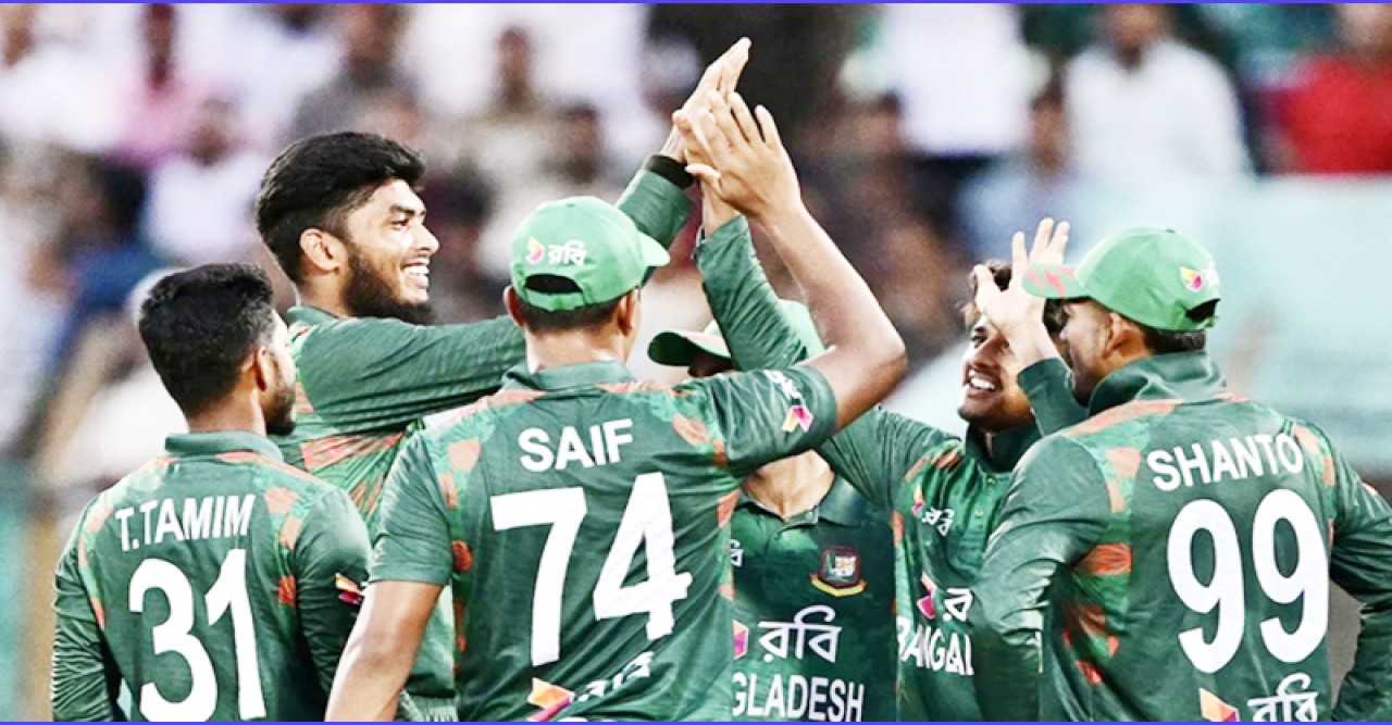 জিম্বাবুয়েকে চেপে ধরেছে বাংলাদেশ