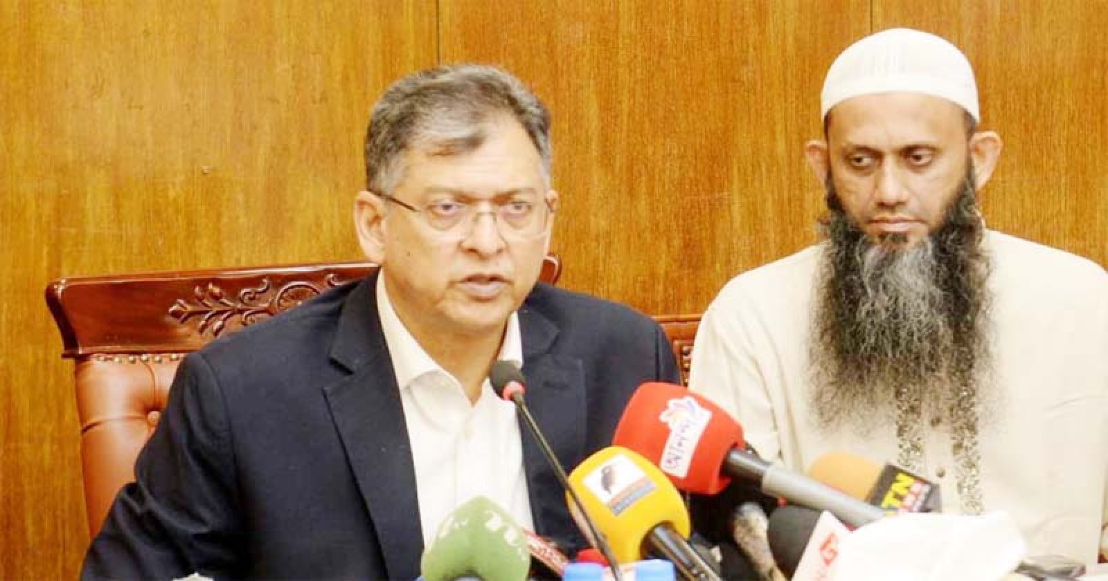 আইনশৃঙ্খলা পরিস্থিতি নিয়ন্ত্রণে, অপরাধও কমেছে: স্বরাষ্ট্রমন্ত্রী