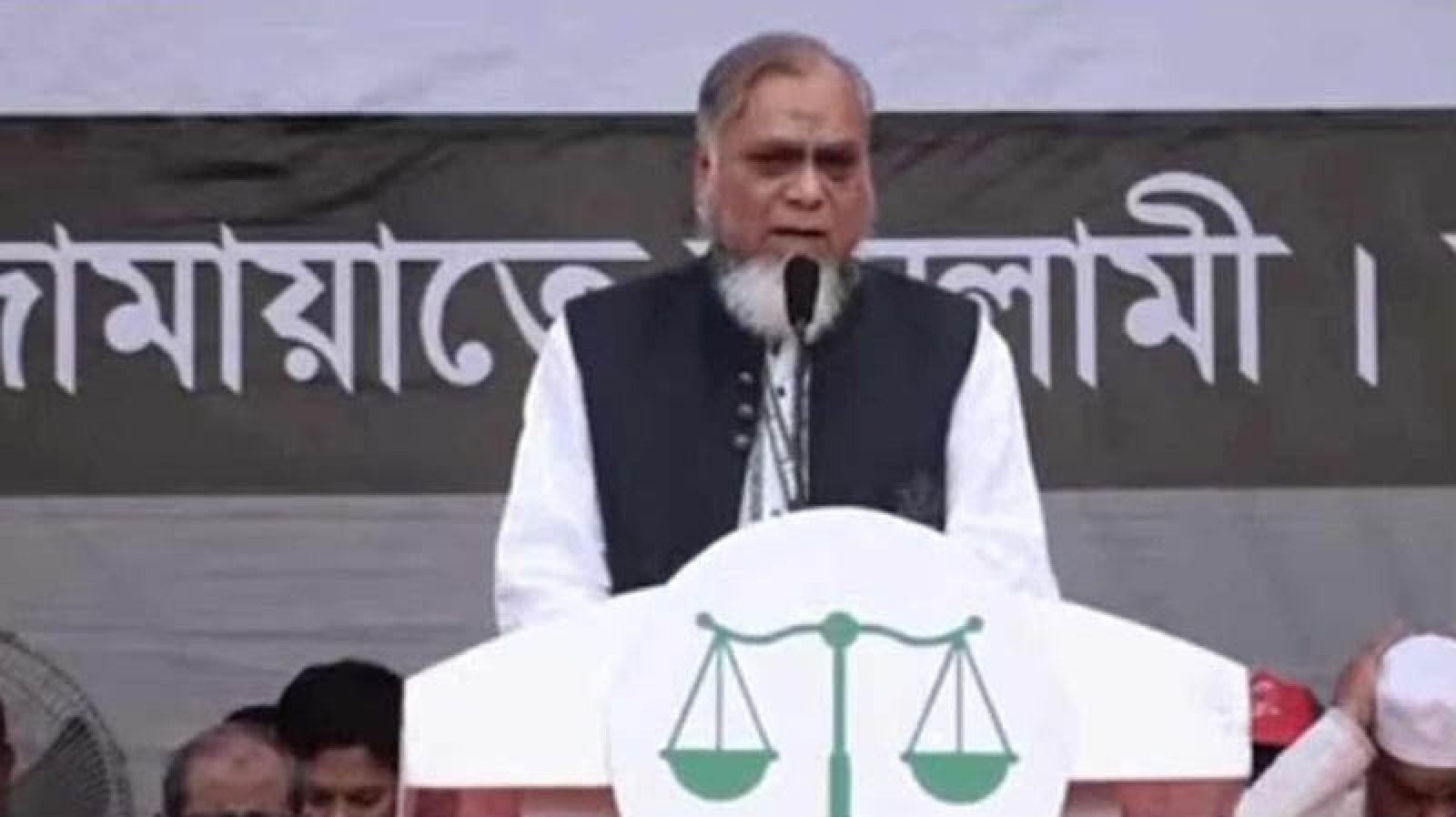 ১৭ বছর পর লন্ডন থেকে  মুফতি এসেছেন  : জামায়াত প্রার্থী মিলন