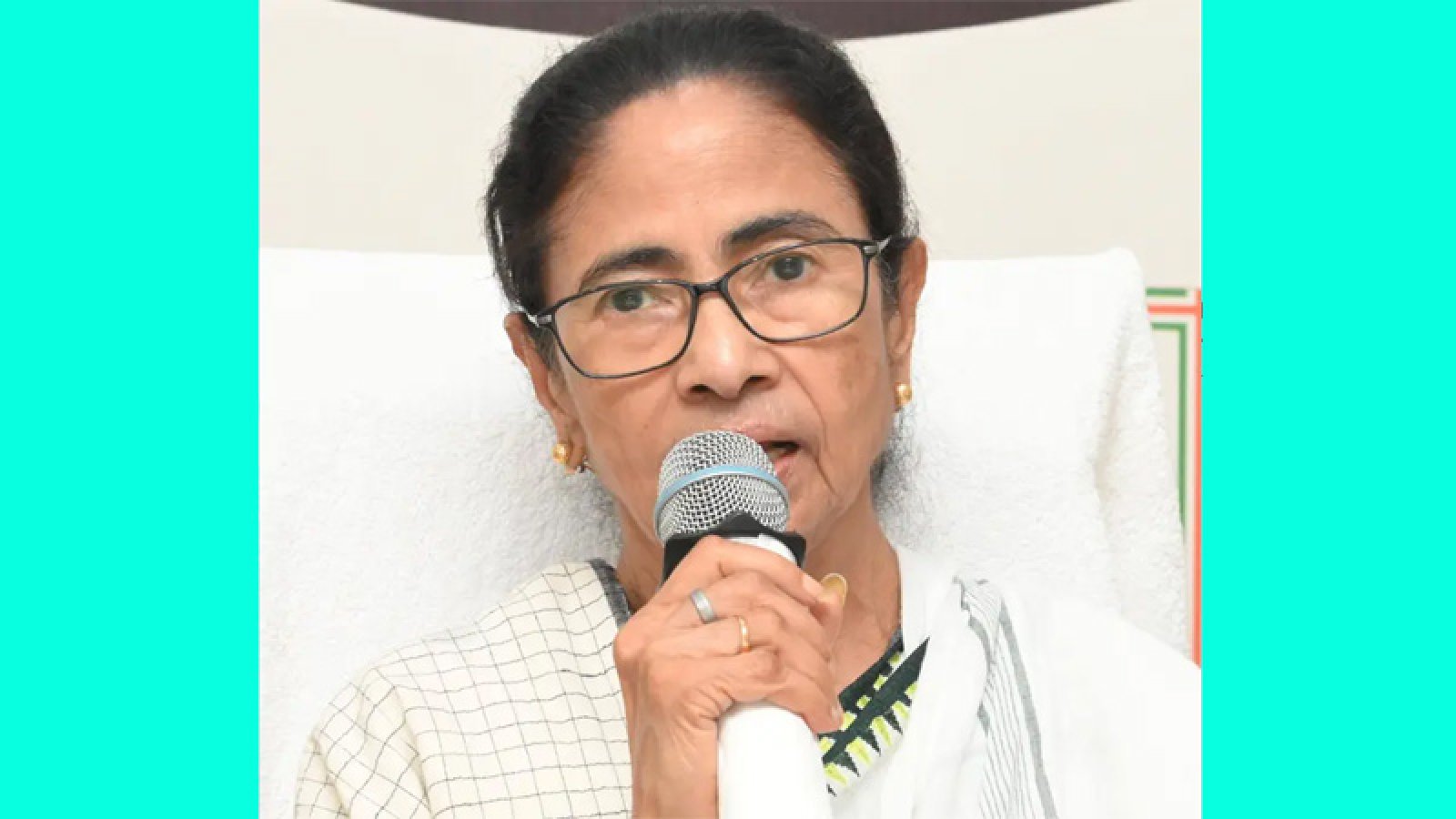 ভেঙে দেওয়া হলো পশ্চিমবঙ্গের মন্ত্রিসভা, মমতা অধ্যায়ের অবসান