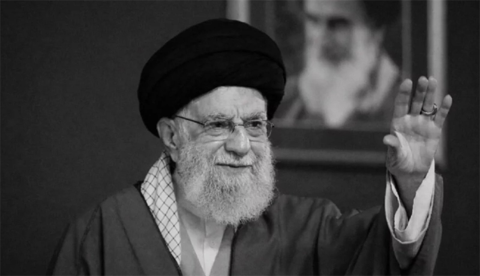 ইরানে ৪০ দিনের রাষ্ট্রীয় শোক ঘোষণা