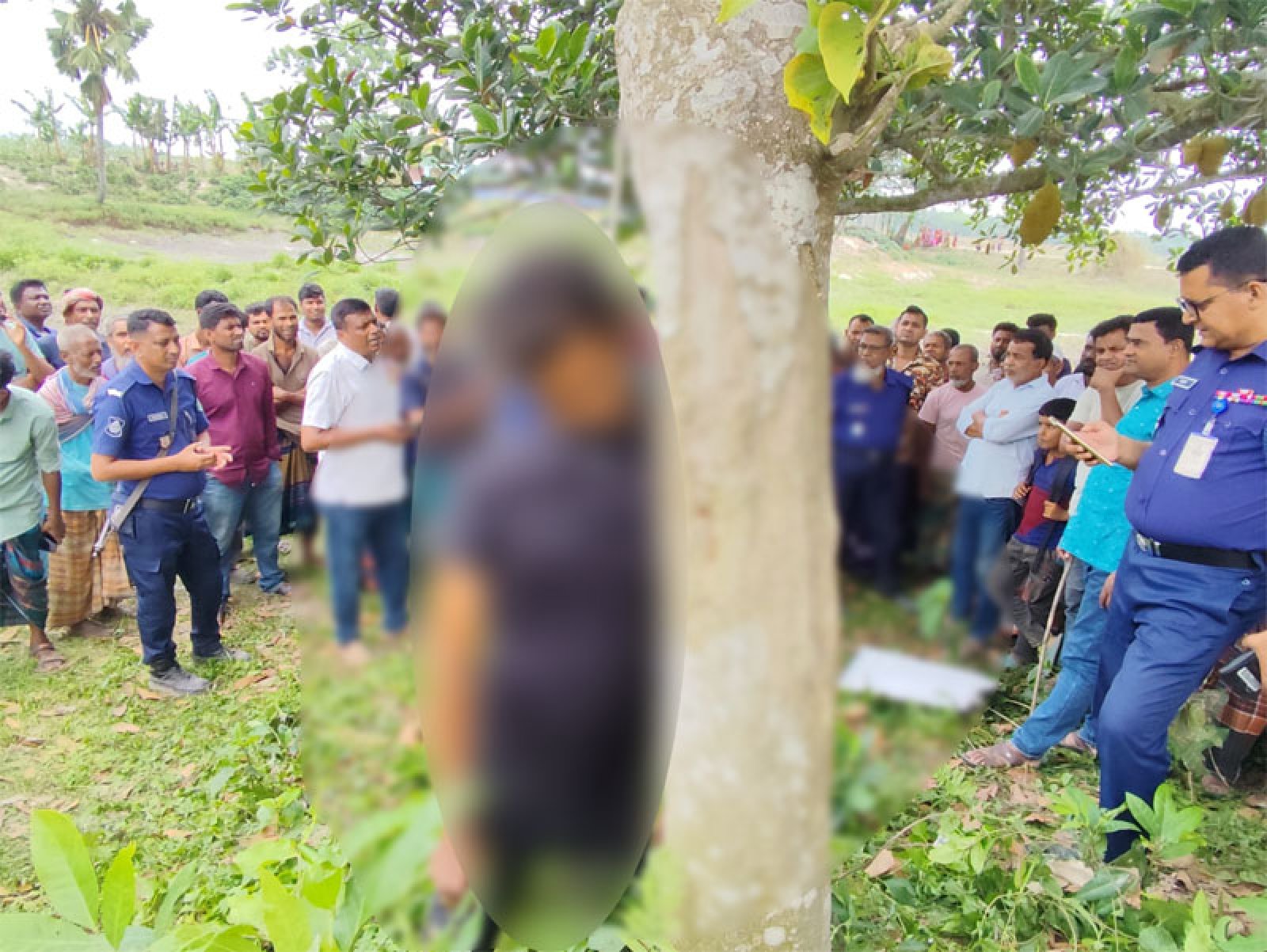 বদলগাছীতে শ্মশানঘাটে গাছে ঝুলন্ত যুবকের মরদেহ উদ্ধার, তদন্তে পুলিশ