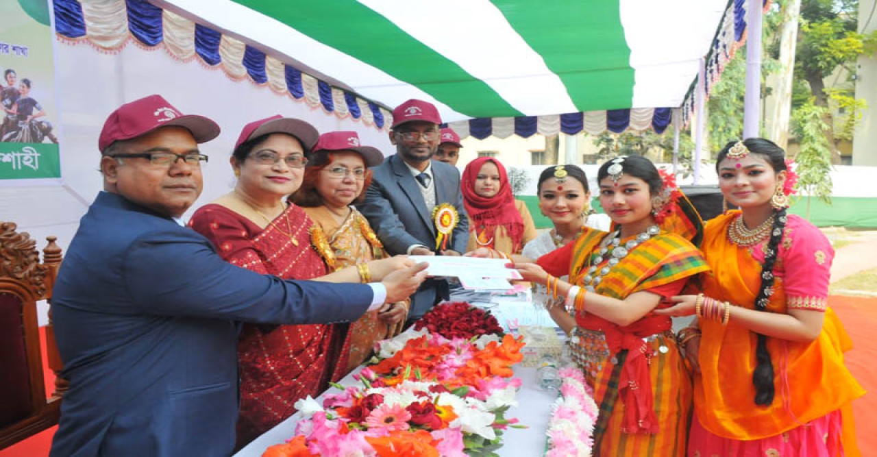 জমকালো আয়োজনে মহিলা কলেজে বার্ষিক ক্রীড়া ও সাহিত্য-সাংস্কৃতিক প্রতিযোগিতা