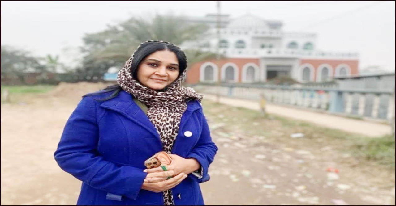 বর্তমানে ক্রাচে ভর করে হাঁটছেন সামিনা চৌধুরী