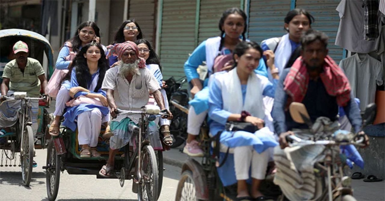 সারা দেশে শিক্ষাপ্রতিষ্ঠান খুলছে আজ